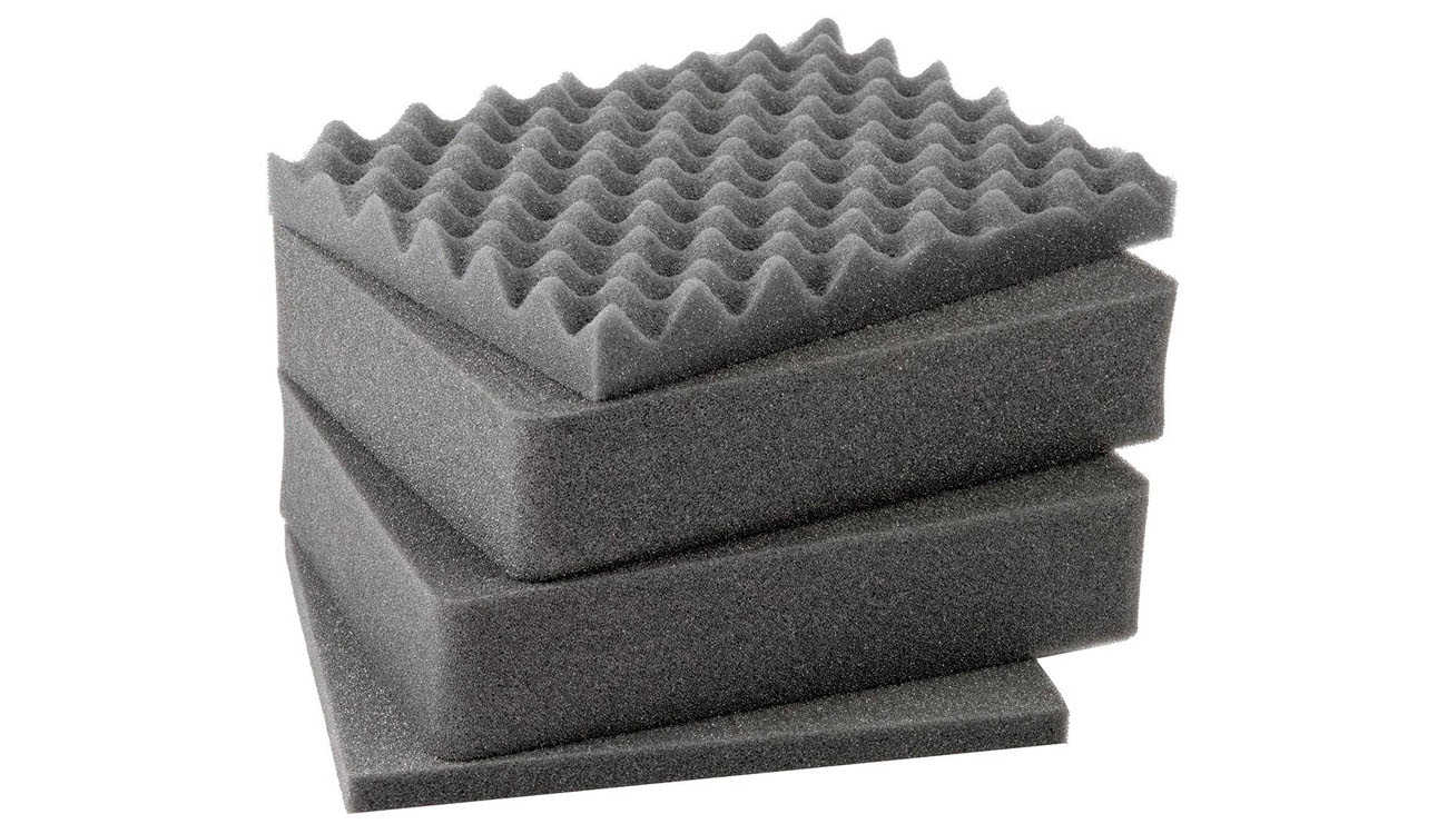 16-PELICF1300